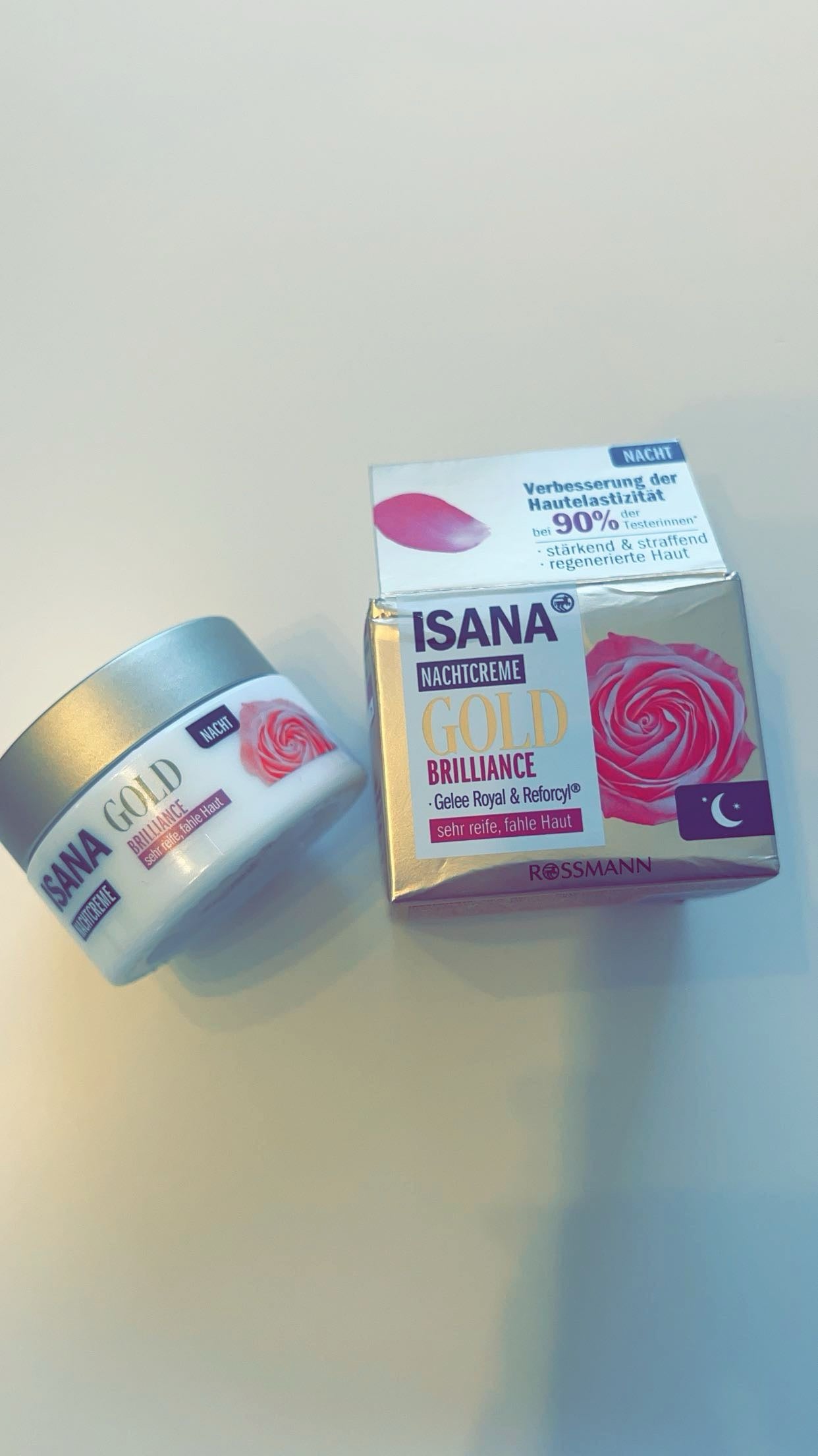Isana night cream gold
